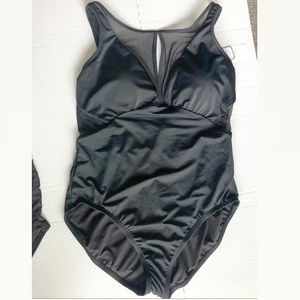 ✨2/$18✨TIME AND TRU One piece bathing suit